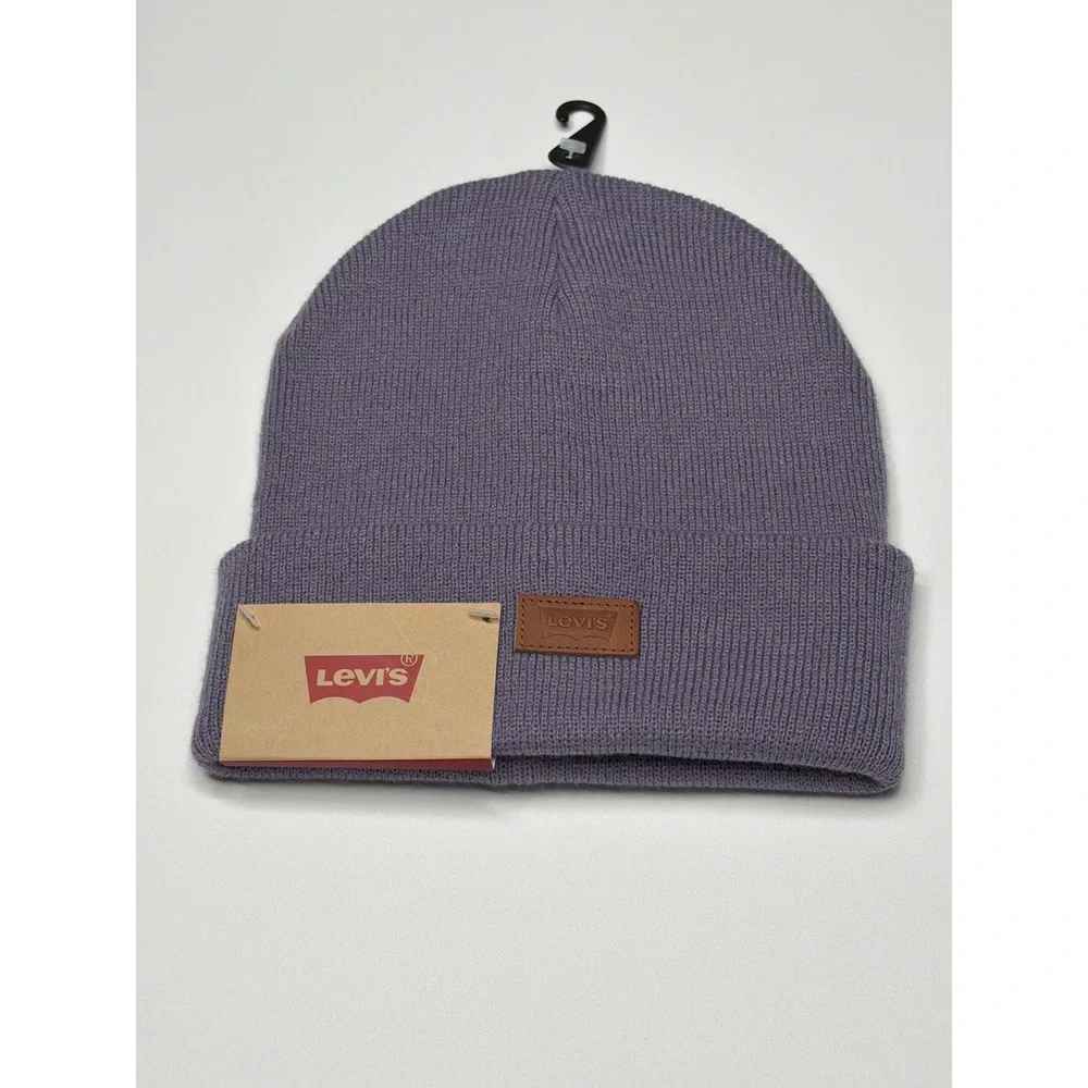 Levi's Beanie‎ Hat Purple Ribbed Knit Cuff Logo Patch Winter Warm